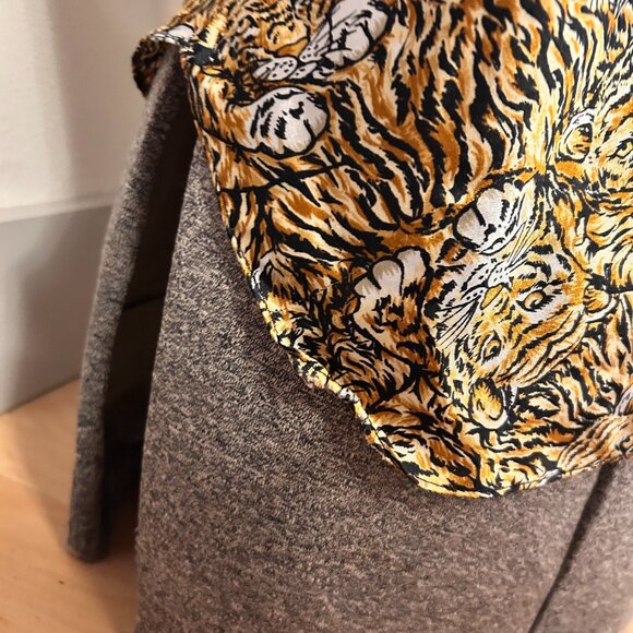 Moon Dance Size Large silky style tank - Picture 4 of 5